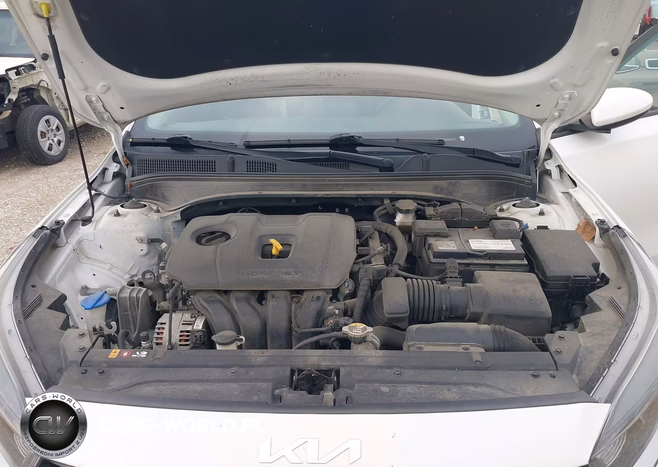 2023 Kia Forte Lxs VIN:3KPF24AD8PE507811 - 10