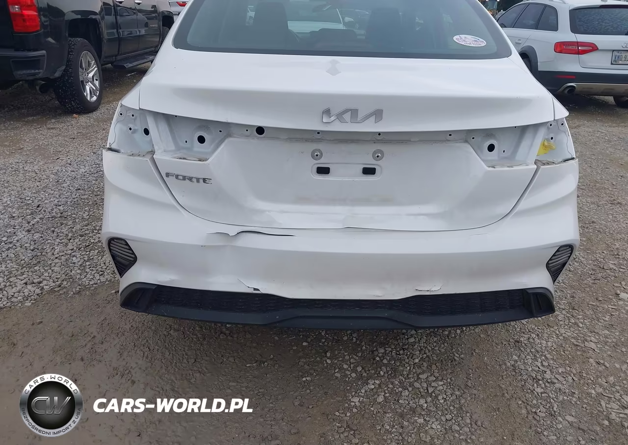 2023 Kia Forte Lxs VIN:3KPF24AD8PE507811 - 6