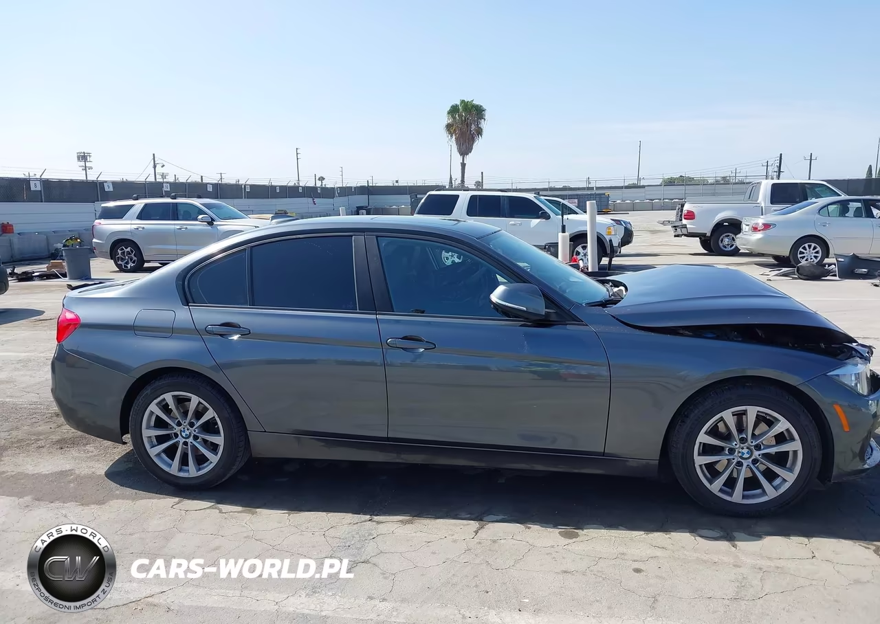 2017 BMW 320I VIN:WBA8A9C55HK620478 - 13