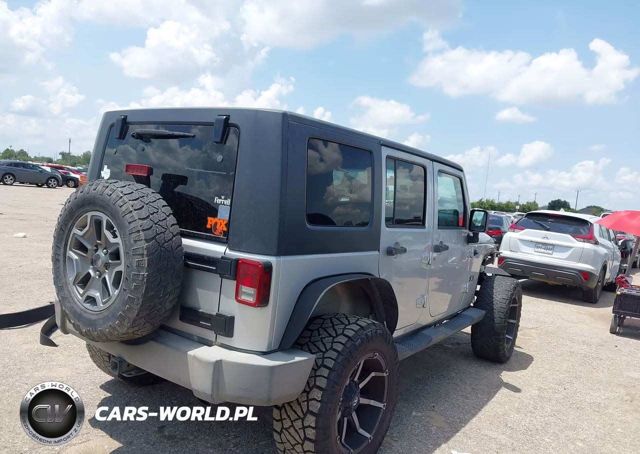 2007 Jeep Wrangler Unlimited X VIN:1J4GB39117L207912 - 4