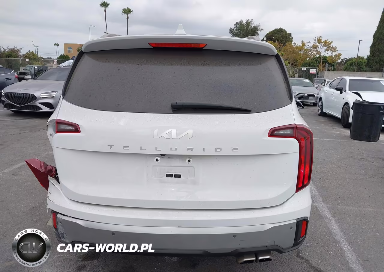 2024 Kia Telluride S VIN:5XYP64GCXRG494475 - 16