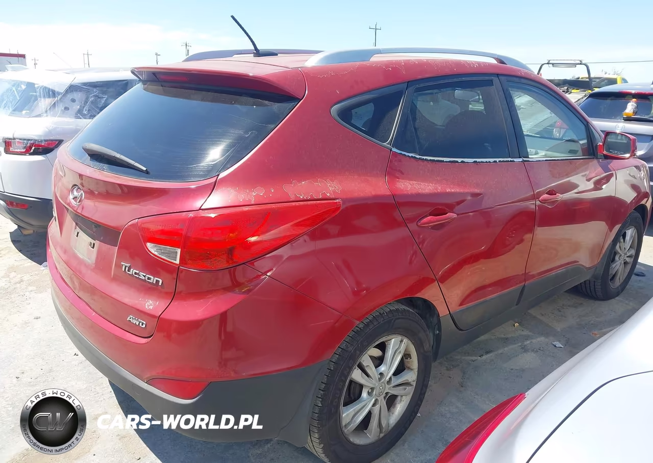 2010 Hyundai Tucson Gls VIN:KM8JUCACXAU099256 - 4