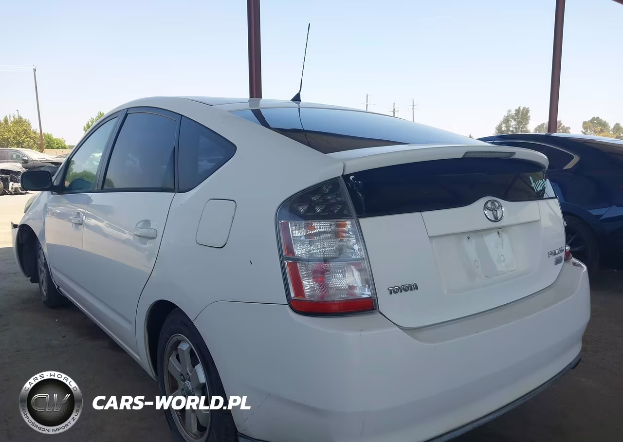 2004 Toyota Prius VIN:JTDKB22U840005872 - 3