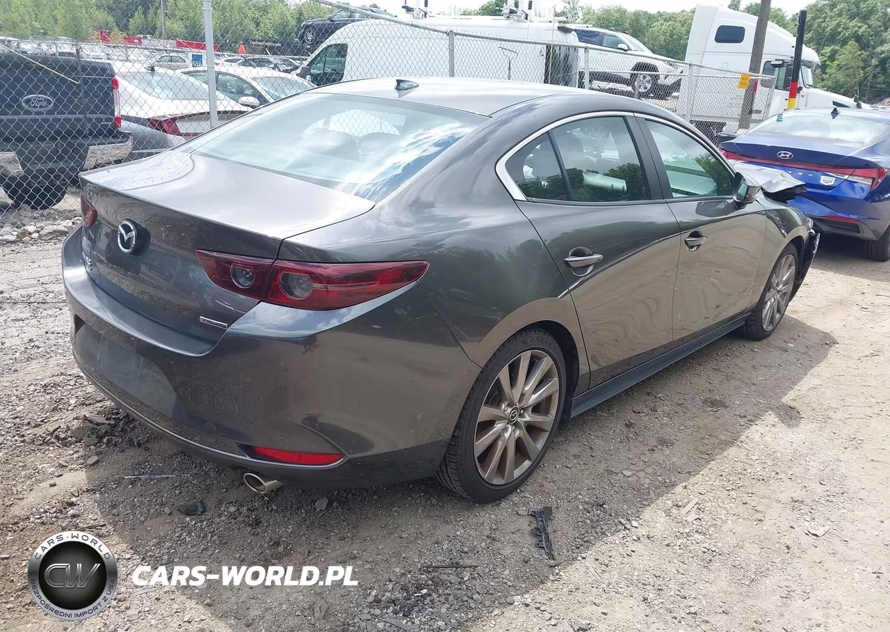 2020 Mazda Mazda3 Preferred Package VIN:3MZBPBDM5LM135096 - 4