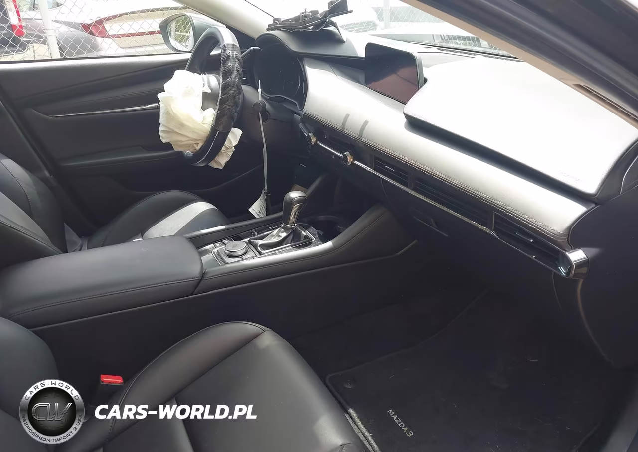 2020 Mazda Mazda3 Preferred Package VIN:3MZBPBDM5LM135096 - 5