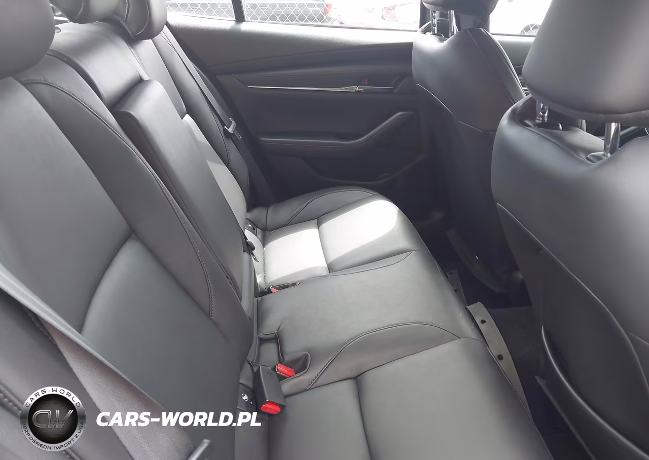 2020 Mazda Mazda3 Preferred Package VIN:3MZBPBDM5LM135096 - 8