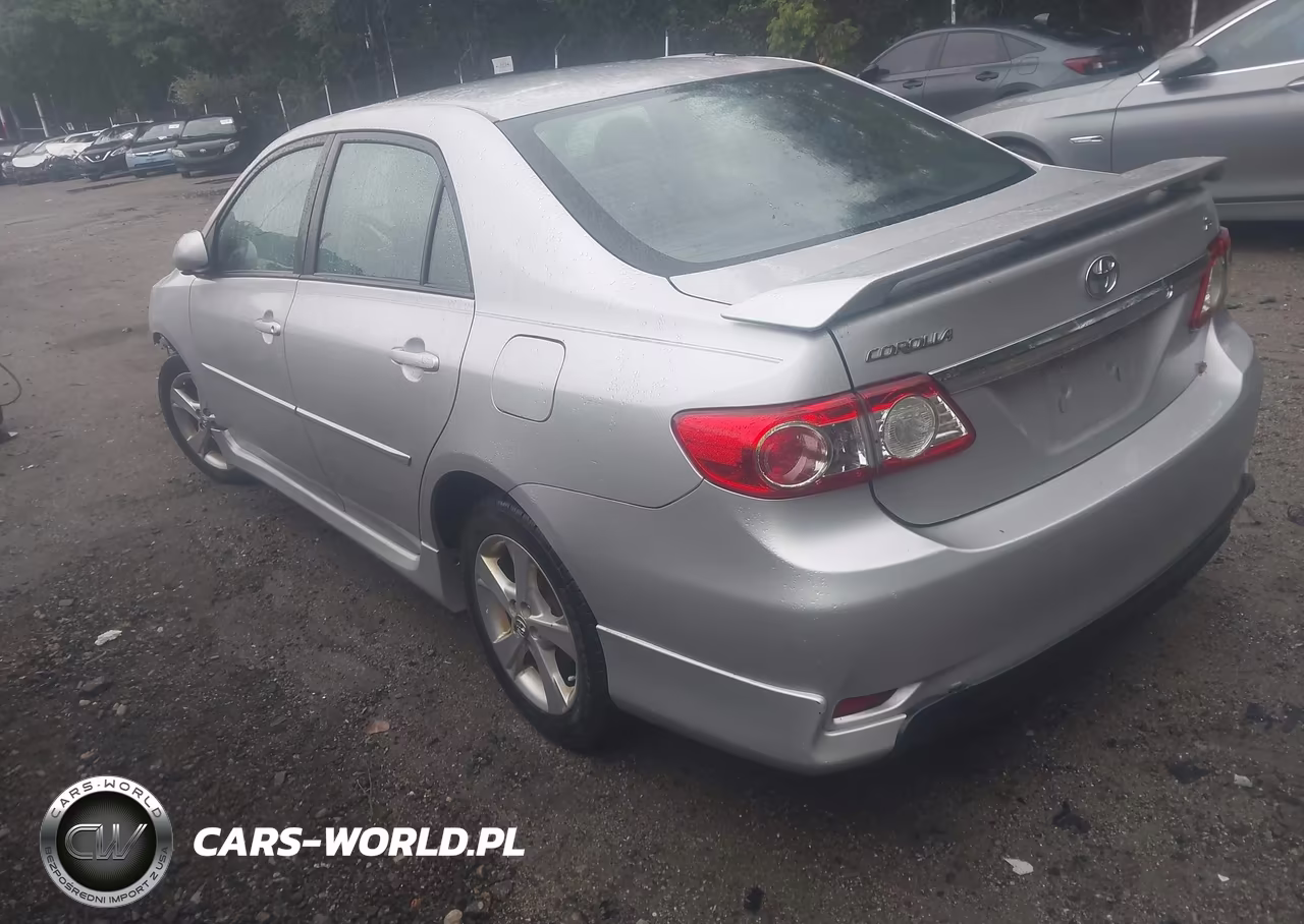 2011 Toyota Corolla S VIN:2T1BU4EE5BC716099 - 3