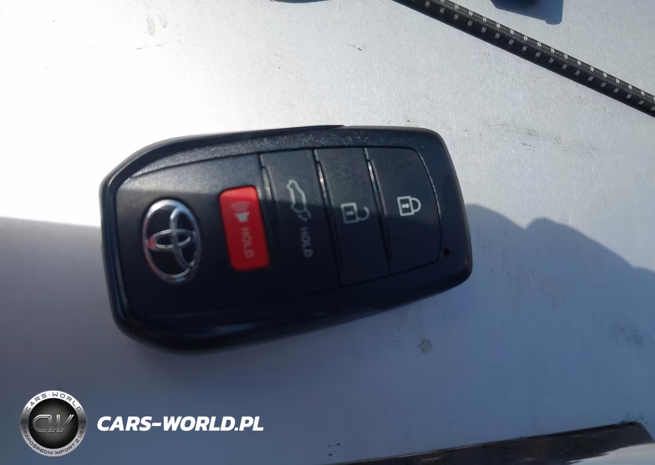 2026 Toyota Bz Limited VIN:JTMBDAFBXTA004101 - 11