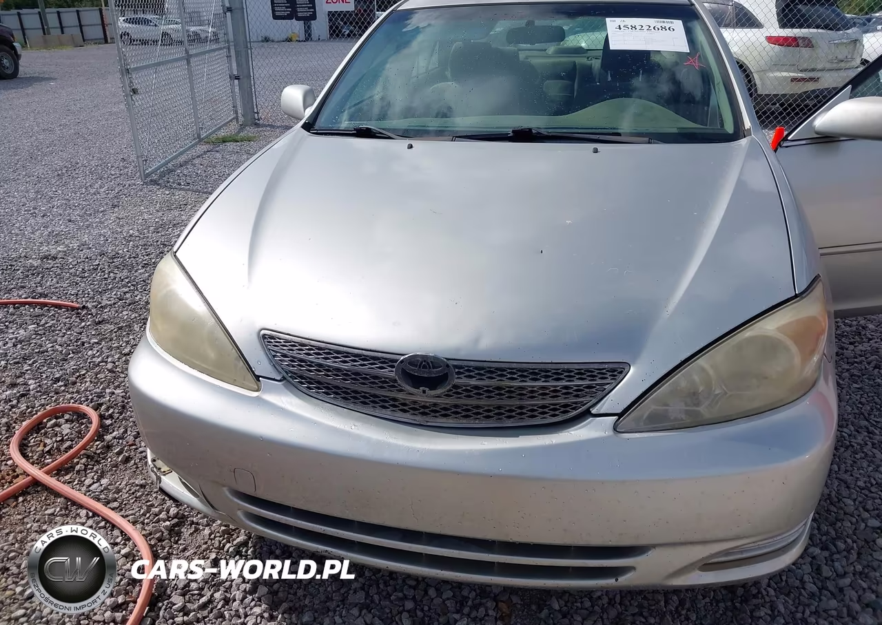 2002 Toyota Camry Le VIN:JTDBE32K020104016 - 6