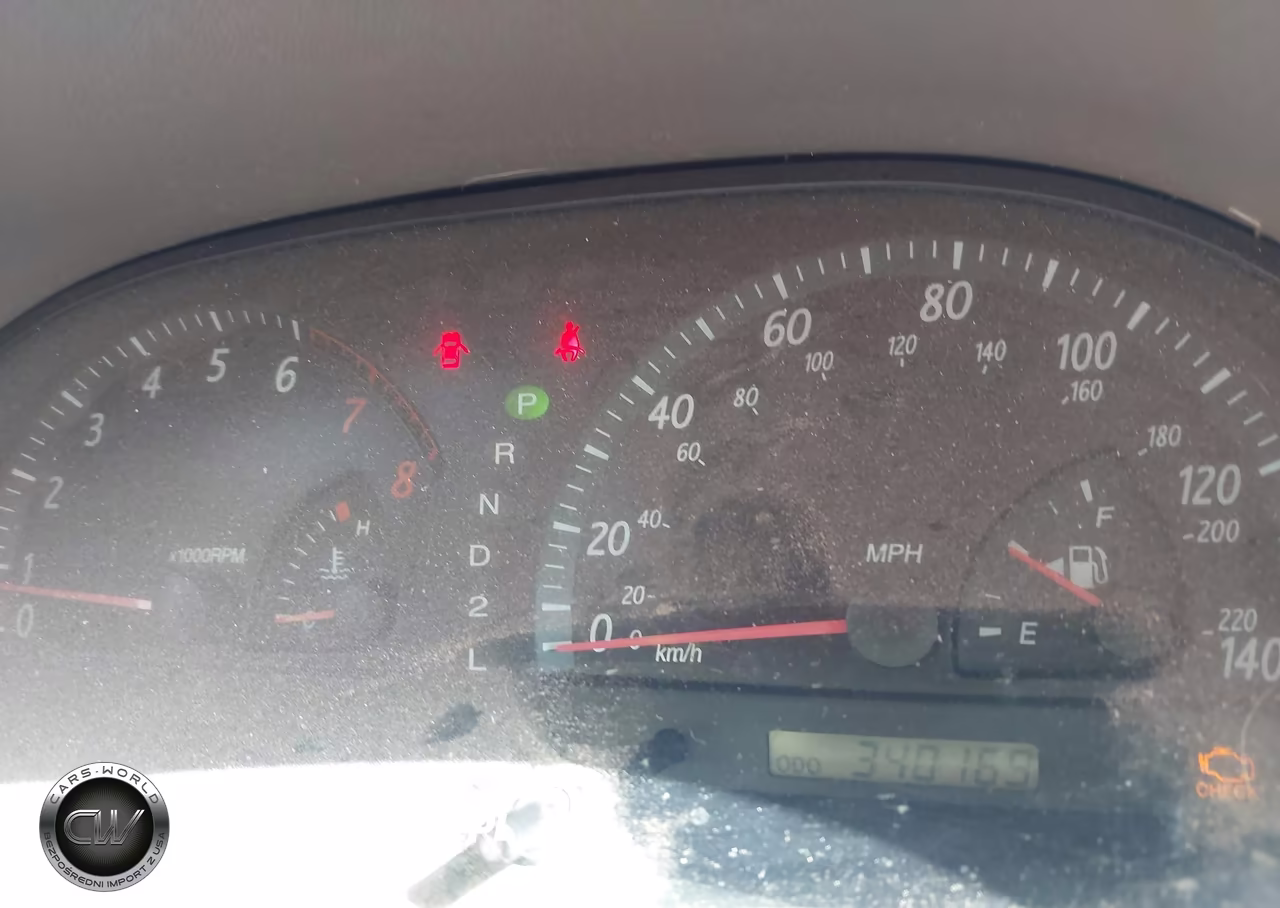 2002 Toyota Camry Le VIN:JTDBE32K020104016 - 7