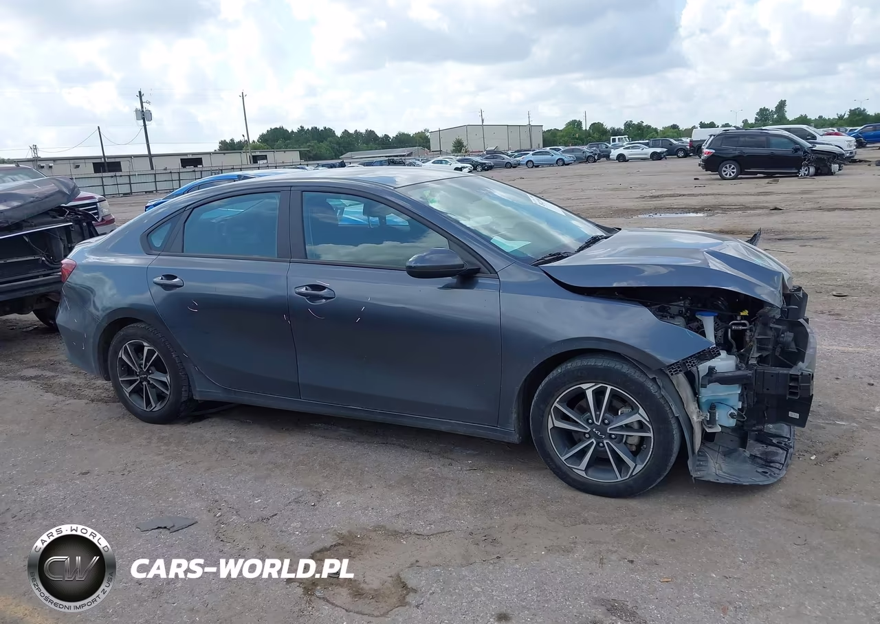 2024 Kia Forte Lxs VIN:3KPF24AD9RE701363 - 14