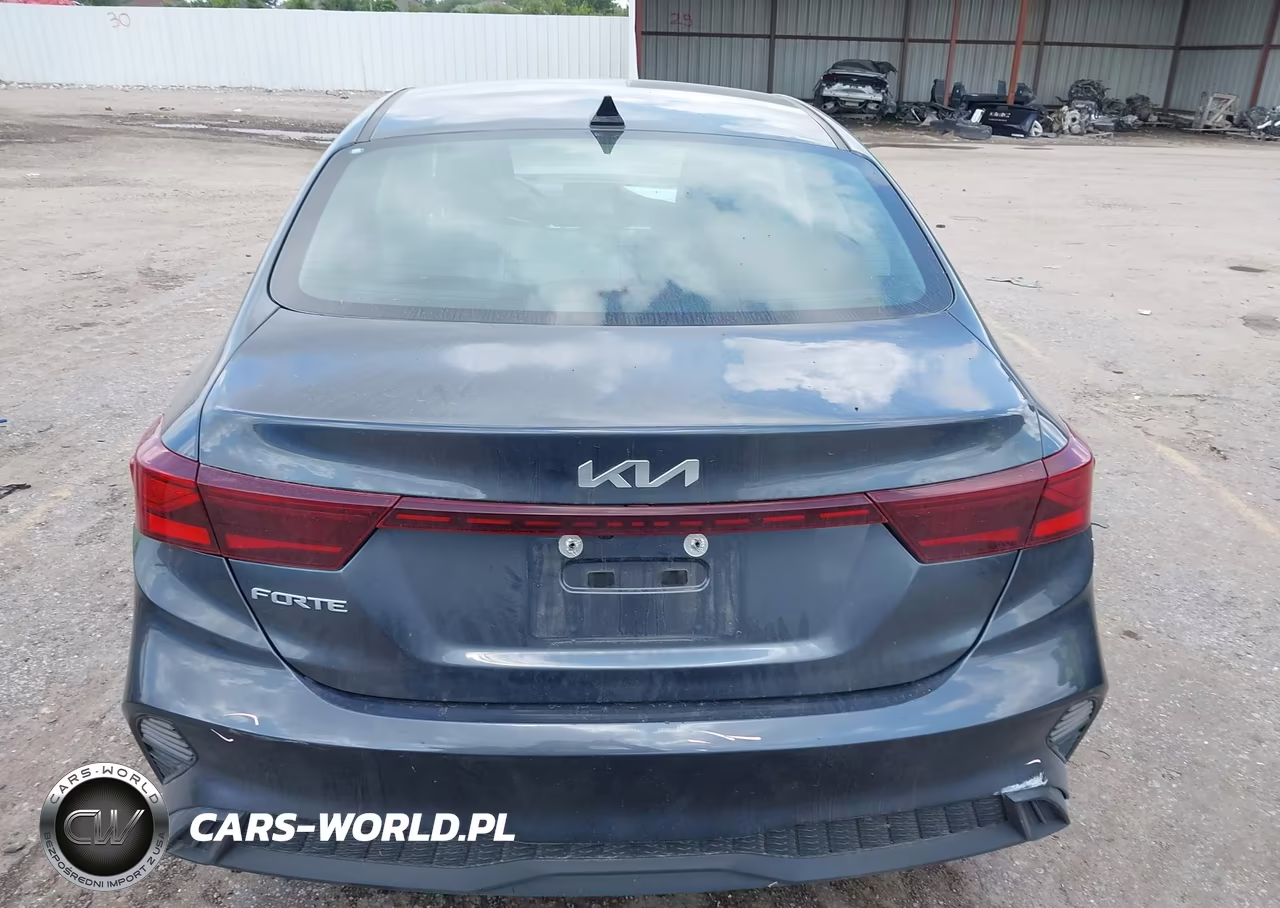 2024 Kia Forte Lxs VIN:3KPF24AD9RE701363 - 17