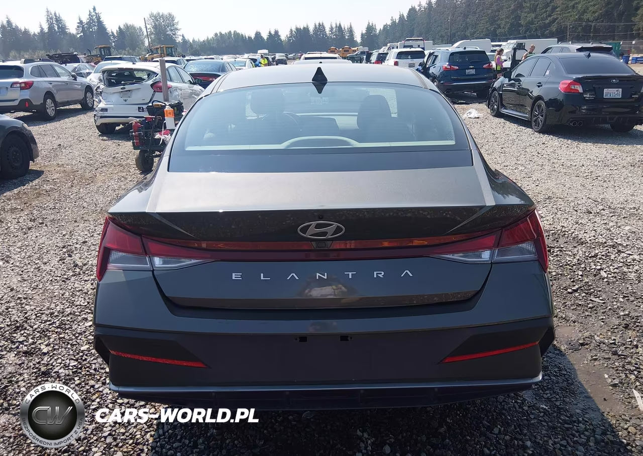 2024 Hyundai Elantra Sel VIN:KMHLM4DG5RU677725 - 16