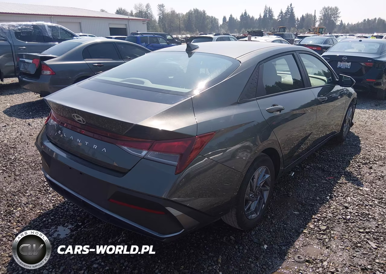 2024 Hyundai Elantra Sel VIN:KMHLM4DG5RU677725 - 4