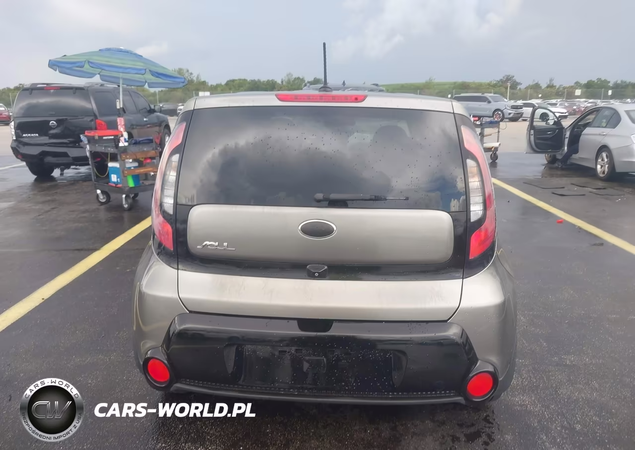 2016 Kia Soul + VIN:KNDJP3A53G7247557 - 17