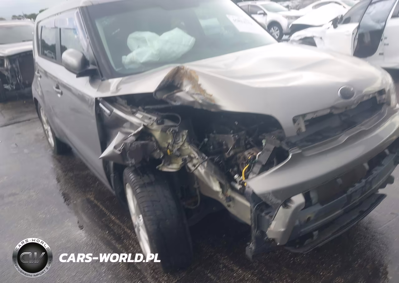 2016 Kia Soul + VIN:KNDJP3A53G7247557 - 6