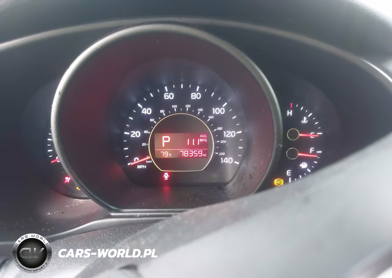 2016 Kia Soul + VIN:KNDJP3A53G7247557 - 7