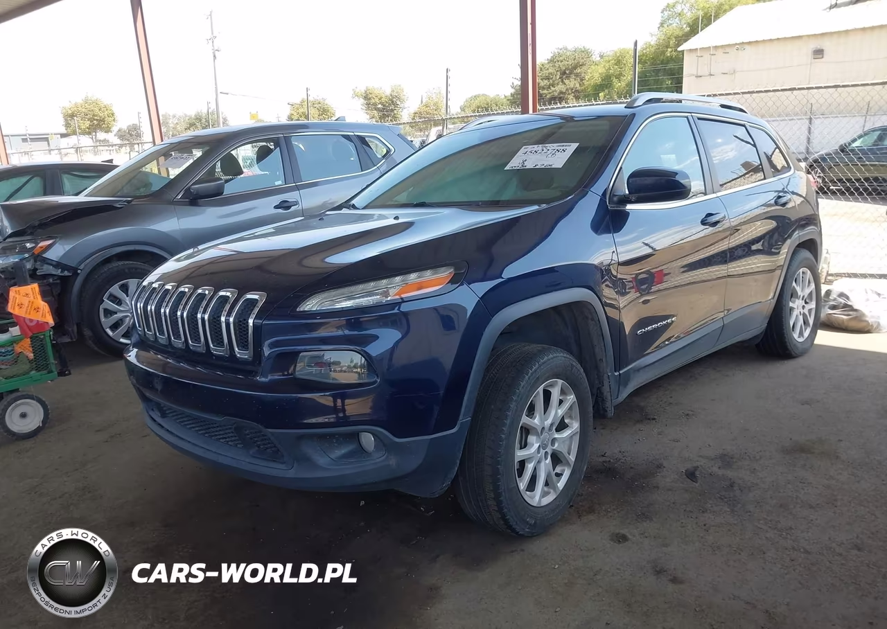 2016 Jeep Cherokee Latitude VIN:1C4PJMCS8GW279687 - 2
