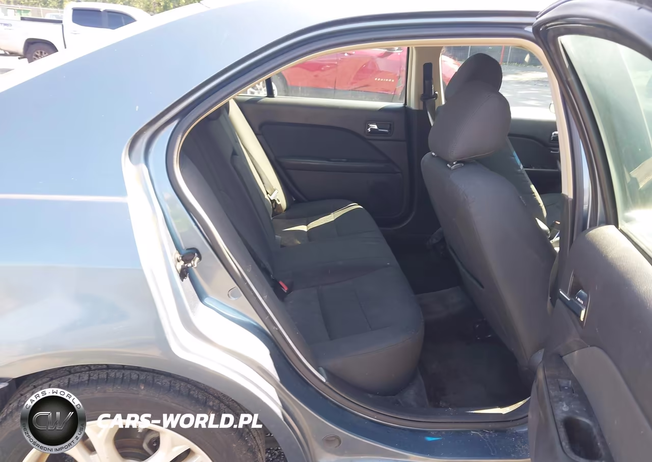 2012 Ford Fusion Se VIN:3FAHP0HA3CR164638 - 8