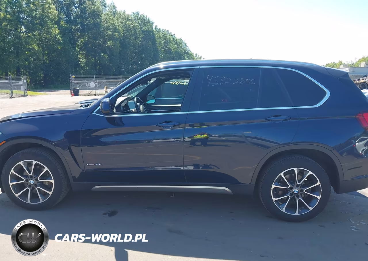 2017 BMW X5 xDrive35I VIN:5UXKR0C34H0V78939 - 14