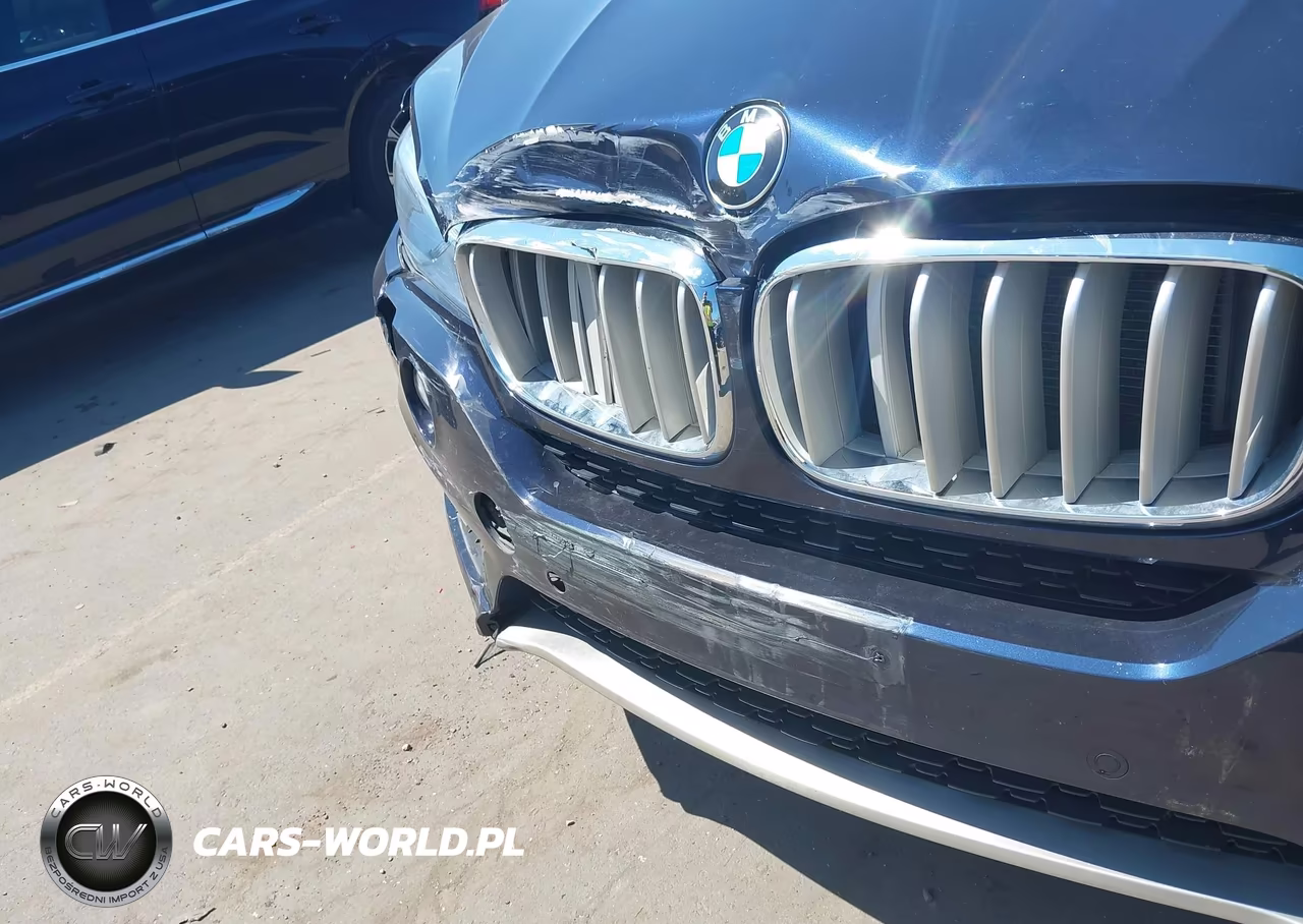 2017 BMW X5 xDrive35I VIN:5UXKR0C34H0V78939 - 17