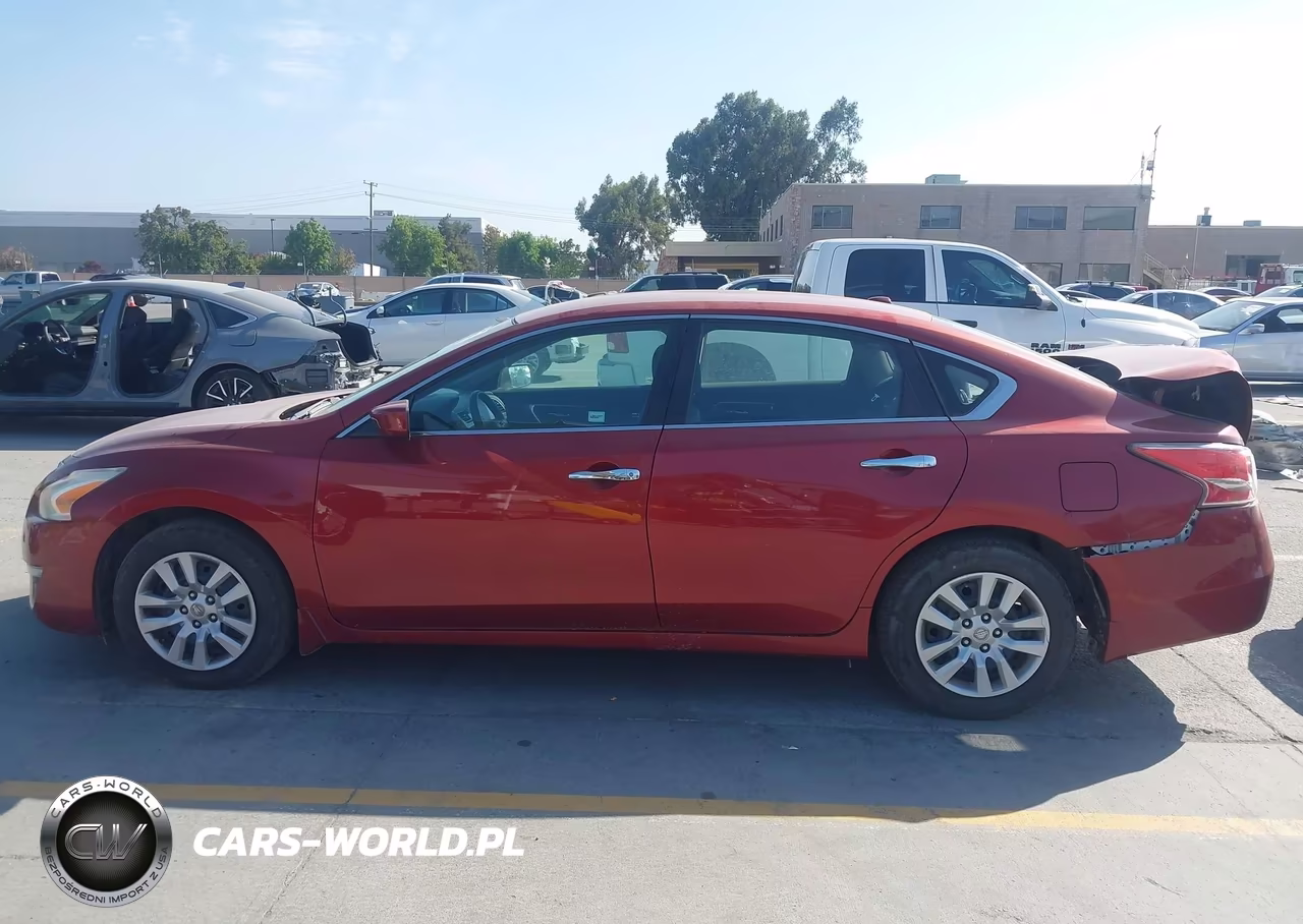 2015 Nissan Altima 2.5 S VIN:1N4AL3APXFN310456 - 15