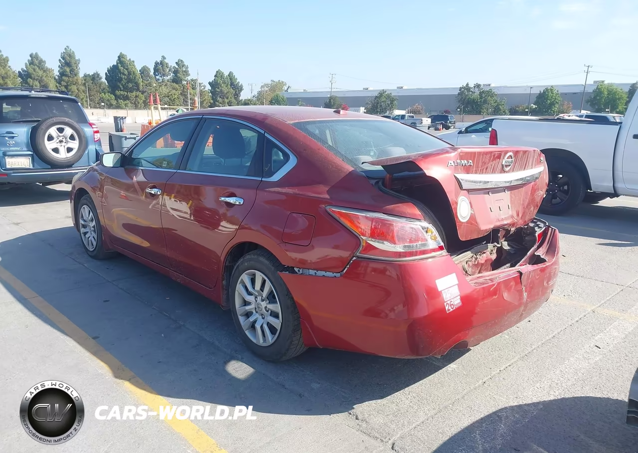 2015 Nissan Altima 2.5 S VIN:1N4AL3APXFN310456 - 3