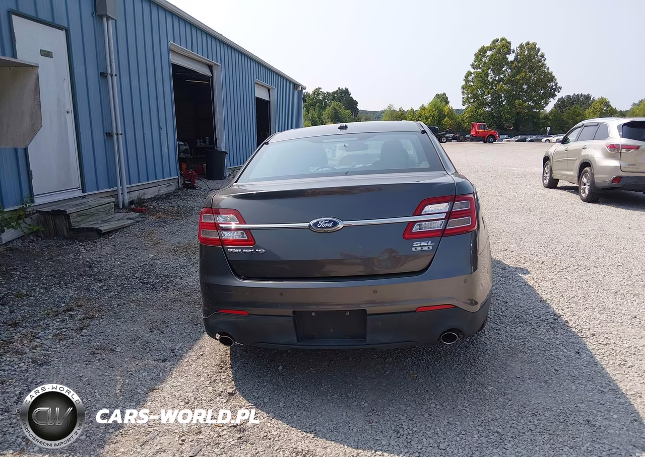 2015 Ford Taurus Sel VIN:1FAHP2H87FG136121 - 17