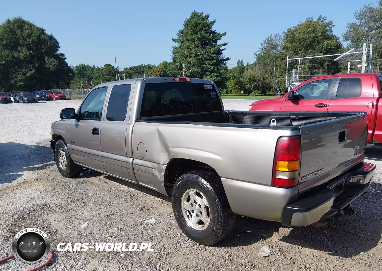 2000 Chevrolet Silverado 1500 Ls VIN:2GCEC19V6Y1349228 - 3
