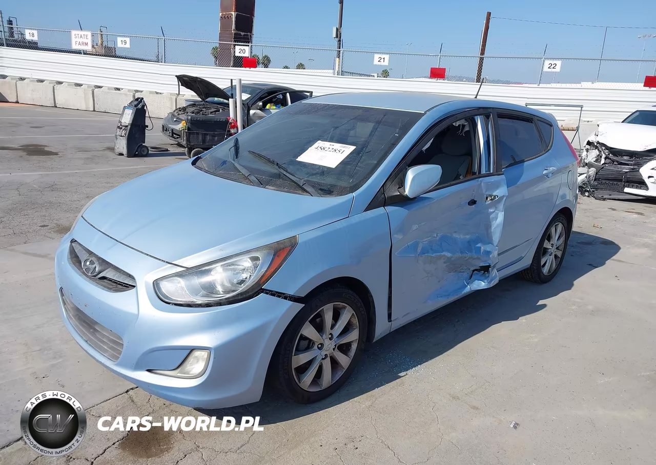 2013 Hyundai Accent Se VIN:KMHCU5AE9DU098495 - 2