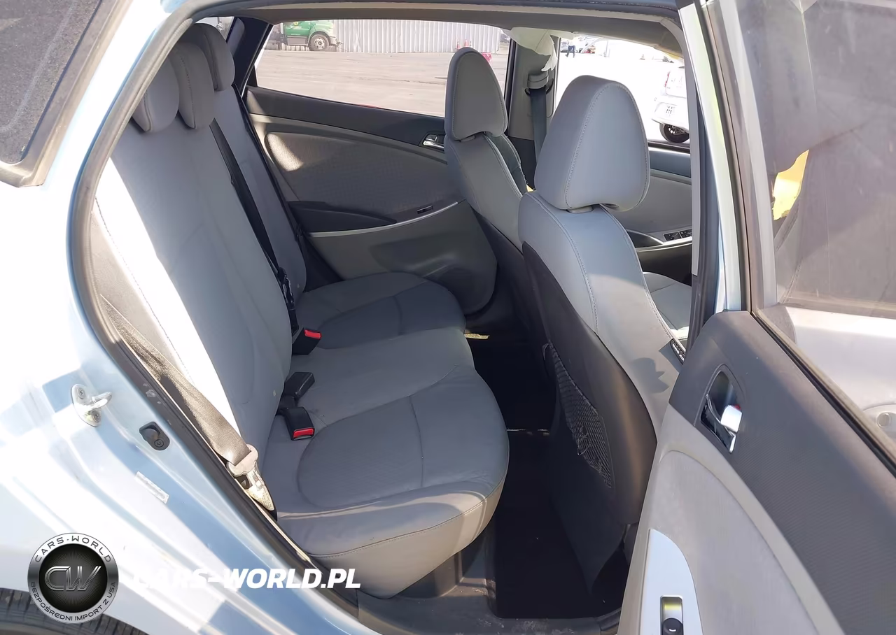 2013 Hyundai Accent Se VIN:KMHCU5AE9DU098495 - 8