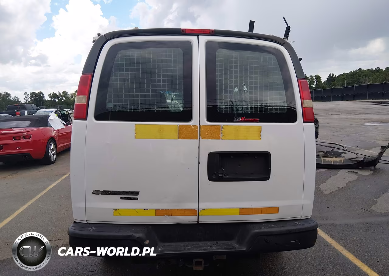2013 Chevrolet Express 2500 Work Van VIN:1GCWGFCA1D1146808 - 16