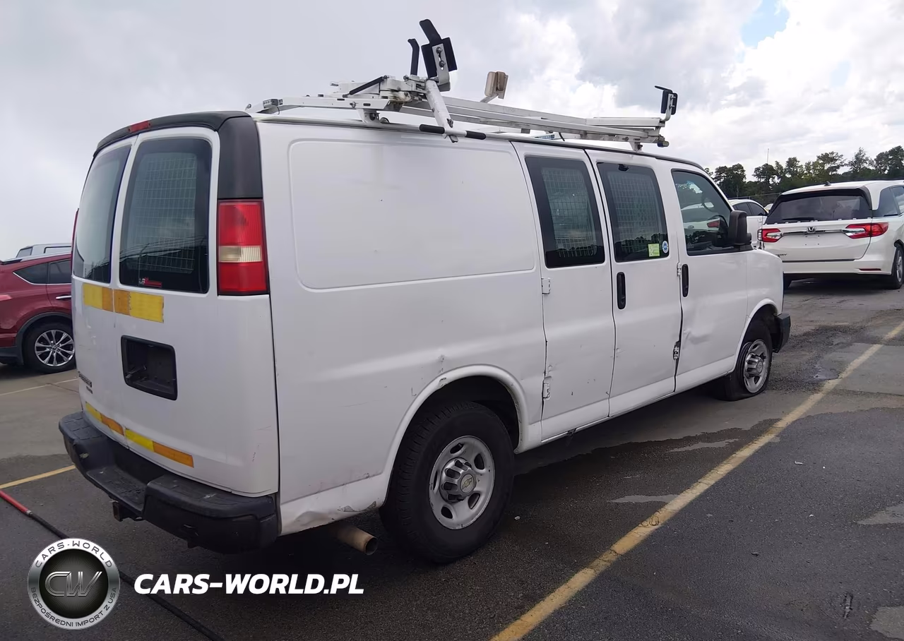 2013 Chevrolet Express 2500 Work Van VIN:1GCWGFCA1D1146808 - 4