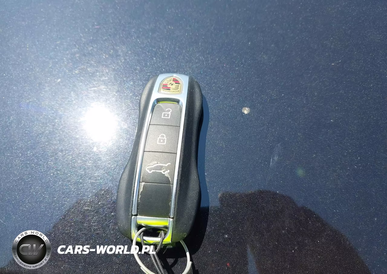 2019 Porsche Cayenne S VIN:WP1AB2AY2KDA61441 - 11
