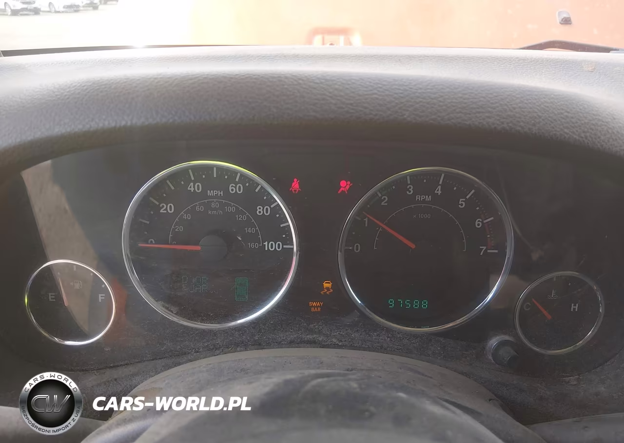 2011 Jeep Wrangler Rubicon VIN:1J4BA6D12BL546192 - 7
