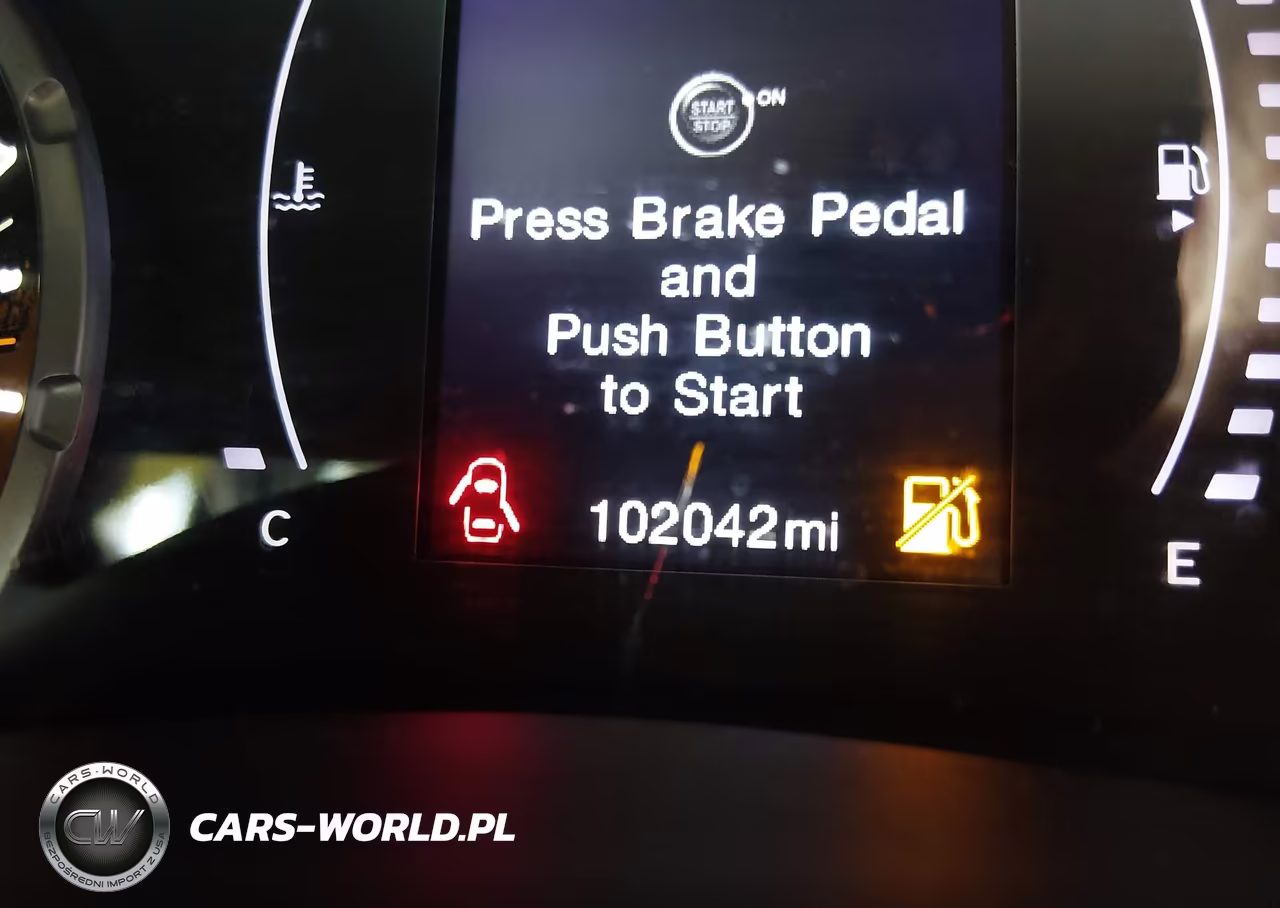 2018 Jeep Renegade Latitude 4X4 VIN:ZACCJBBBXJPJ44944 - 15