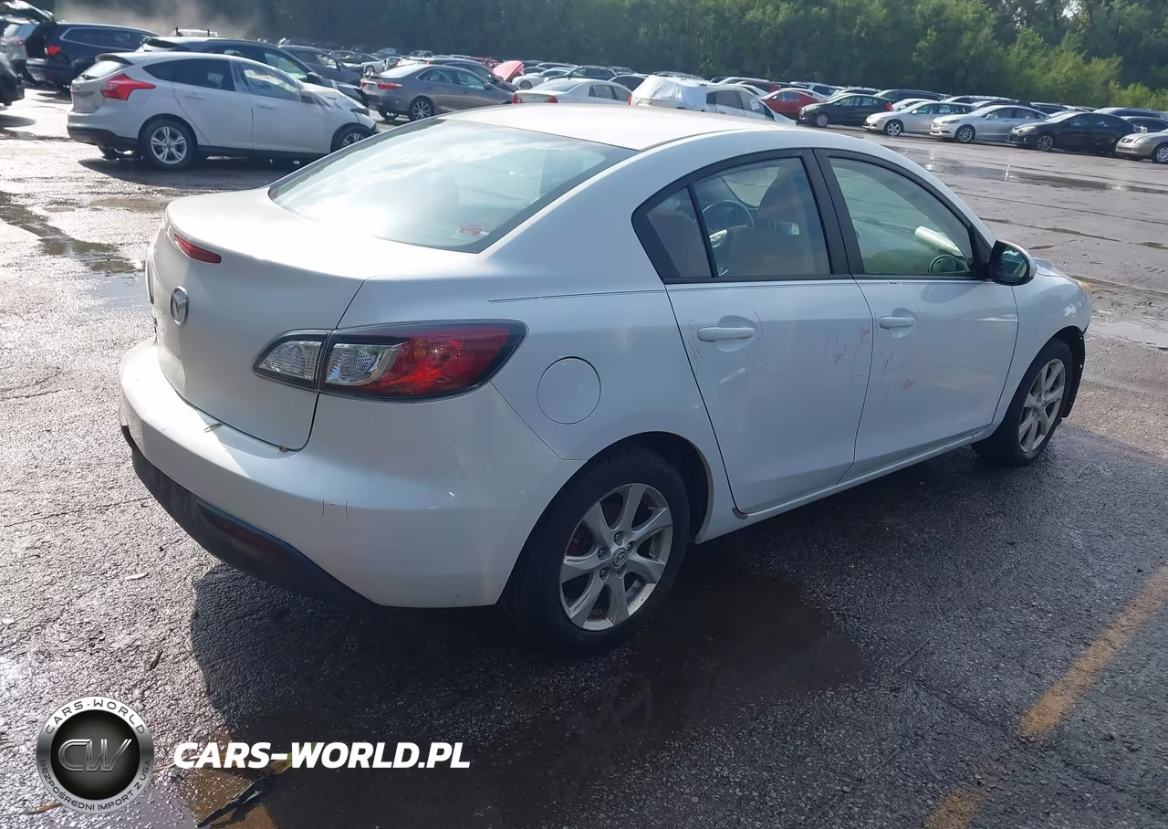 2010 Mazda Mazda3 I Touring VIN:JM1BL1SF1A1239530 - 4