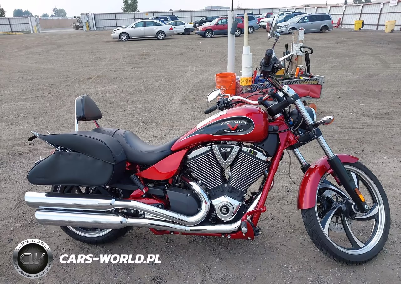 2014 Victory Motorcycles Jackpot VIN:5VPXB36N0E3026859 - 13
