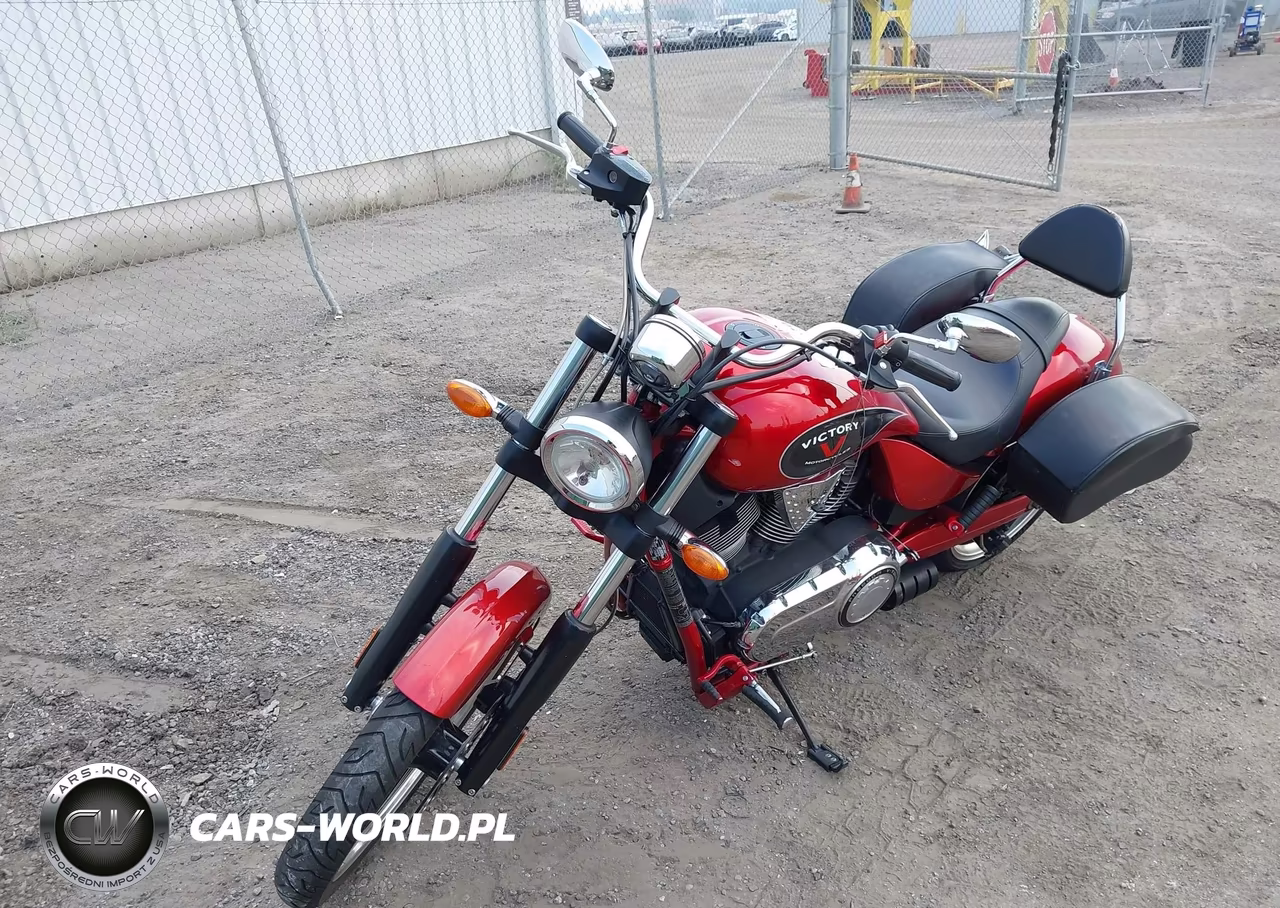 2014 Victory Motorcycles Jackpot VIN:5VPXB36N0E3026859 - 2