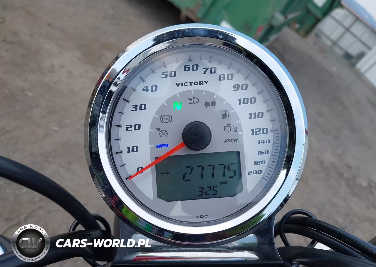 2014 Victory Motorcycles Jackpot VIN:5VPXB36N0E3026859 - 7