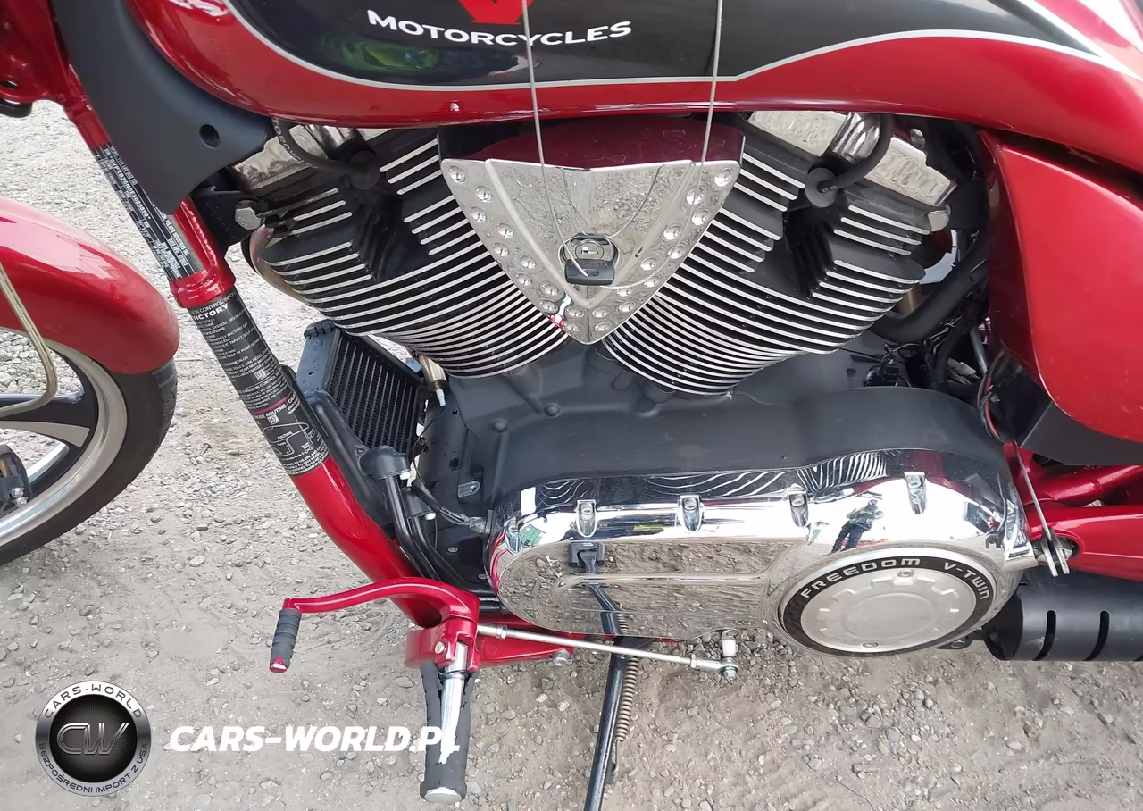 2014 Victory Motorcycles Jackpot VIN:5VPXB36N0E3026859 - 9