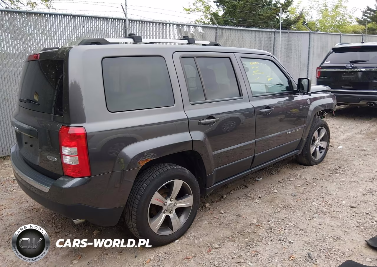 2016 Jeep Patriot High Altitude Edition VIN:1C4NJRFB3GD627584 - 4