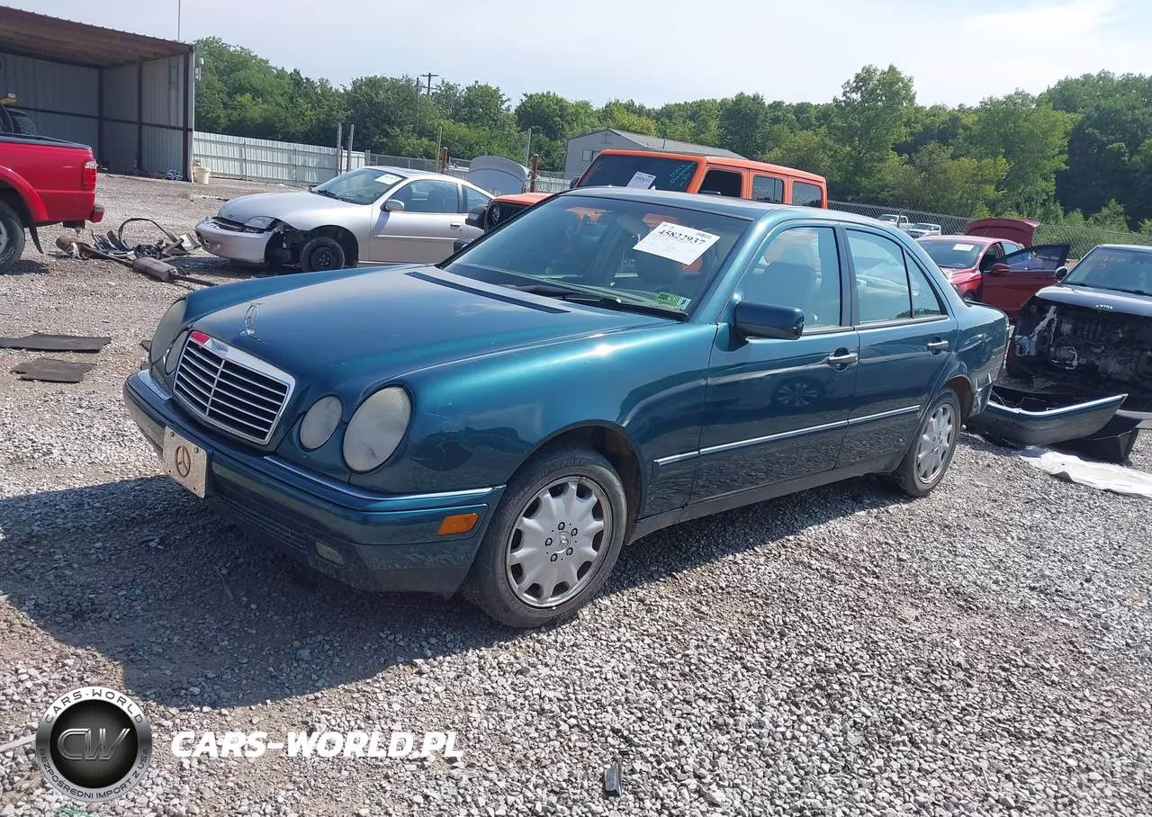 1999 Mercedes-Benz E 320 VIN:WDBJF65H8XA853933 - 2