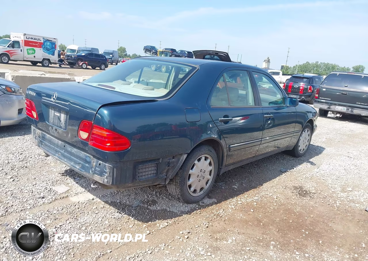 1999 Mercedes-Benz E 320 VIN:WDBJF65H8XA853933 - 4
