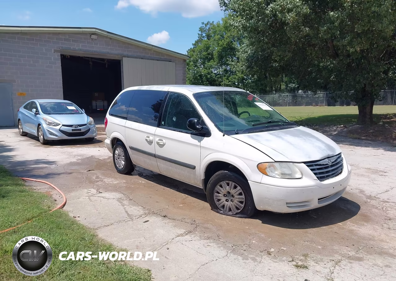 2005 Chrysler Town & Country