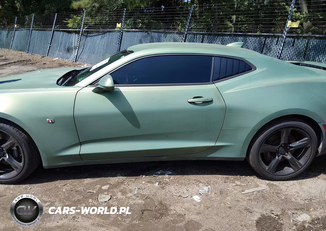 2018 Chevrolet Camaro 1Ss VIN:1G1FE1R75J0186517 - 14