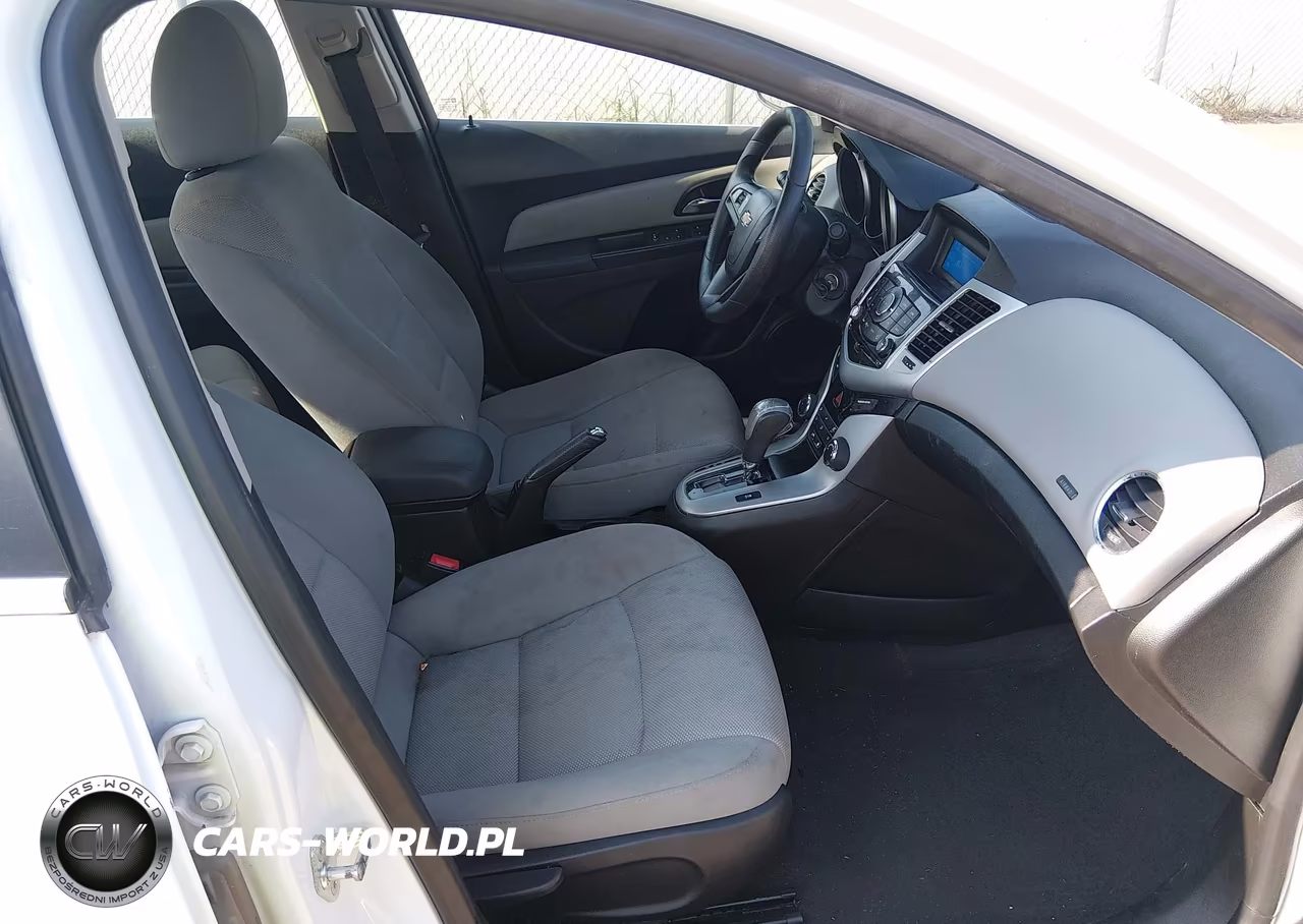 2016 Chevrolet Cruze Limited 1Lt Auto VIN:1G1PE5SB2G7185478 - 5