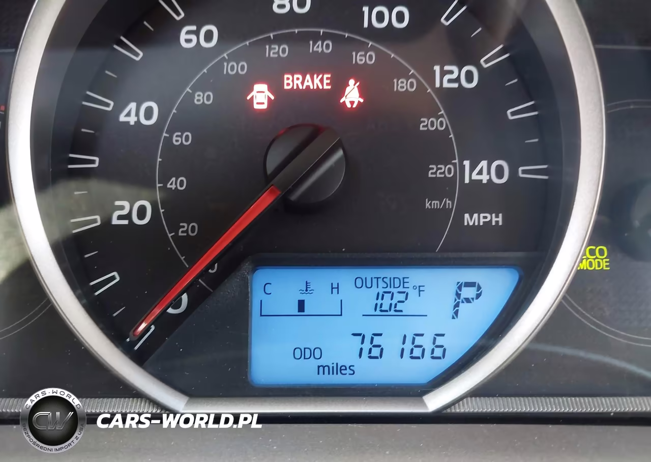 2015 Toyota Rav4 Le VIN:JTMZFREV9FJ031538 - 15