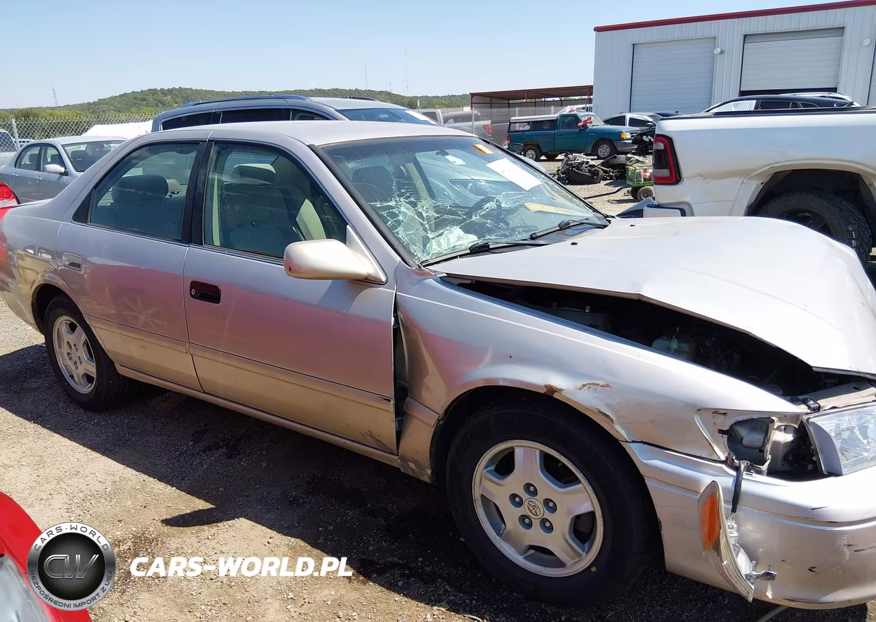 2001 Toyota Camry Ce VIN:4T1BG22K01U839490 - 13