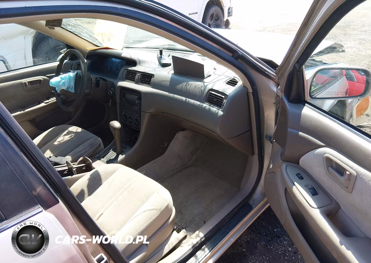 2001 Toyota Camry Ce VIN:4T1BG22K01U839490 - 5